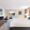 Отель SureStay Plus Hotel by Best Western Sacramento North, фото 41