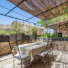Отель SUITE D'HÔTES DE PRESTIGE avec terrasses pour deux personnes, à Ansouis au cœur du Luberon, фото 1