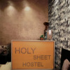 Отель Holy Sheet Hostel, фото 1