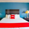 Отель OYO Hotel Redwood Falls near Jackpot Casino, фото 4