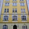 Отель Apartments Borivojova в Праге