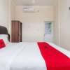 Отель RedDoorz @ Samuel Homestay Pematangsiantar, фото 3