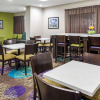 Отель La Quinta Inn & Suites by Wyndham New Braunfels, фото 30