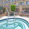 Отель Days Inn by Wyndham Los Angeles LAX/Redondo/Manhattan Beach, фото 8