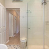 Отель Joubert 107 by HostAgents, фото 9