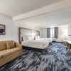 Отель Fairfield Inn & Suites by Marriott Greensboro Coliseum Area, фото 25