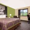 Отель Super 8 by Wyndham Muncie/Ball St. College Area, фото 7
