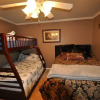 Отель Yosemite Villa - Only 0.3 Miles from Lake Lodge Beach and Playground by Yosemite Region Resorts, фото 4