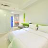 Отель POP! Hotel Stasiun Kota Surabaya, фото 3
