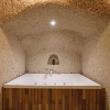 Отель Escape Cave Suites, фото 12