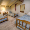 Отель Eagles Lake Retreat by Lake Tahoe Accommodations, фото 12