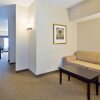 Отель Holiday Inn Express Hotel & Suites Ottawa Airport, an IHG Hotel, фото 5