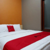 Отель RedDoorz Syariah near Stasiun Tegal, фото 16