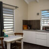 Отель All Seasons Apartments, фото 15