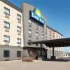 Отель Days Inn by Wyndham Regina Airport West, фото 1