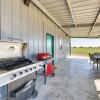 Отель Charming Home on 30 Acres: 4 Mi to Whitney Lake!, фото 11
