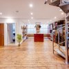 Отель Loft Apartment With Roof Terrace in the Heart of Shoreditch, фото 7