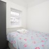 Отель BIRMINGHAM COPLOW, 3 bedrooms house, with 6 beds, 2x doubles beds, 3x singles beds and 1 sofa-bed,sl, фото 3