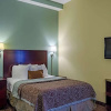Отель Crestwood Suites Lakeland, фото 26