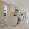 Отель Tranquil Getaway: Relax In Our Peaceful Haven 3 Bedroom Home, фото 14
