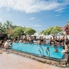 Отель Cococha Hostel  Pool Club Adult Only, фото 16