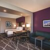 Отель La Quinta Inn & Suites by Wyndham Dallas Northeast-Arboretum, фото 5