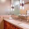 Отель Beaver Creek Village Ski In, Ski Out 3 Bedroom, фото 8
