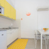 Отель Sunny Apartments, фото 2