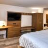 Отель Holiday Inn Express And Suites Omaha Downtown - Old Market, an IHG Hotel, фото 4