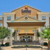 Отель Holiday Inn Express Hotel & Suites Six Flags West-Boerne, фото 4