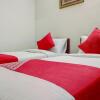 Отель OYO 11093 Hotel Rathod Suites, фото 16