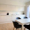 Отель Modern Four-bedroom Townhouse Next to Bella Center and Copenhagen Airport, фото 8