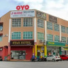 Отель OYO 90035 Star Hotel, фото 1