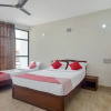 Отель OYO 13581 Hotel Raj, фото 12