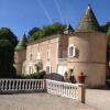 Отель Camping Château de l'Eouvière, фото 1