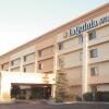 Отель La Quinta Inn & Suites by Wyndham Chicago Gurnee в Гарни