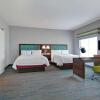 Отель Hampton Inn & Suites Middleburg, фото 3