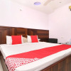 Отель City Night by OYO Rooms, фото 3