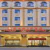 Отель Vienna 3 Good Hotel (Dehong Mang Airport Jewellery Town), фото 12