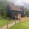 Отель Windsor/Ascot/Bracknell beautiful barn, фото 14