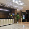 Отель Brentwood Suites, фото 2