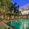 Отель ZEN Rooms Kuta Tuban Suites, фото 13