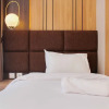 Отель Stunning And Comfy 2Br + Study Room At Sudirman Suites Apartment, фото 16