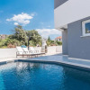 Отель Merima 2 luxury & modern ap. for 7 with a pool, фото 1