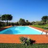 Отель Villa with Spacious Garden, Swimming Pool, Hot Tub, Tennis Court near Cortona, фото 9