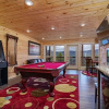 Отель Panoramic Perfection - 5 Bedrooms, 5.5 Baths, Sleeps 14 5 Cabin by Redawning, фото 2