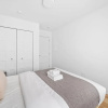 Отель Brand New Contemporary 2-bedroom Apartment, фото 2