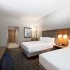 Отель Holiday Inn Express Hotel & Suites Columbus, an IHG Hotel, фото 6