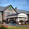 Отель Holiday Inn Express & Suites Green Bay East, an IHG Hotel, фото 40