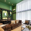 Отель Downtown Luxury 5BR Home Rooftop Views, фото 23